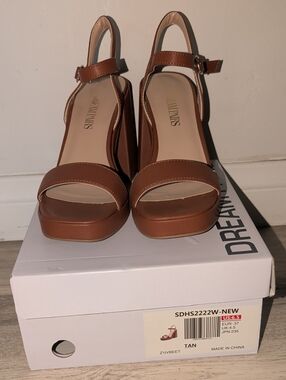 Dream Pairs Chunky Platform High Heels